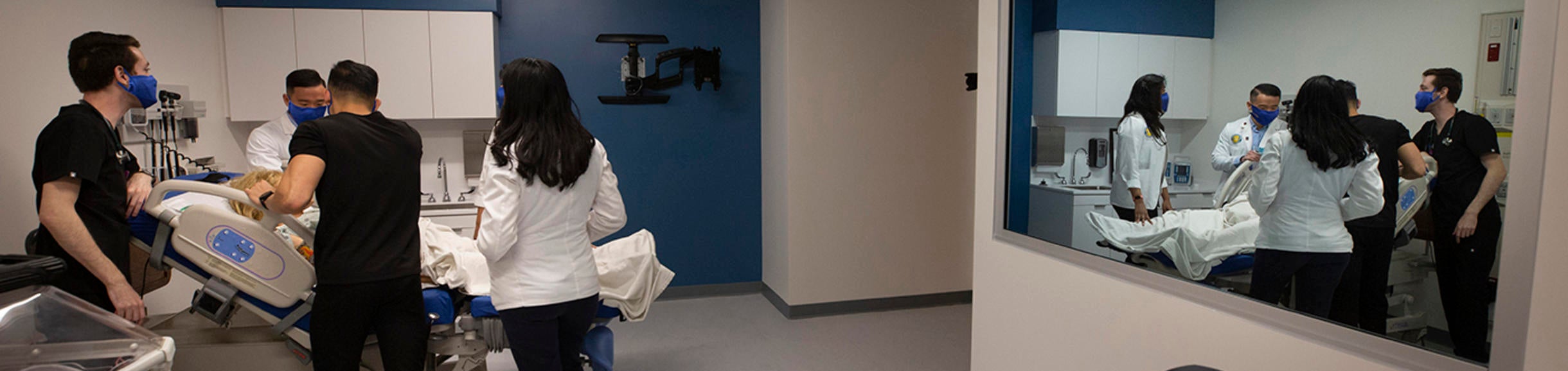 Students in the OBGYN-Birthing-NICU unit